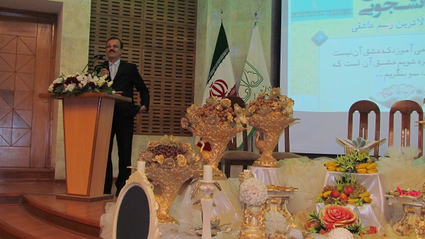 سخنرانی جناب آقای دکتر صادقی در کارگاهی با عنوان صمیمیت در خانواده برای زوجهای جوان دانشجویی کلیه موسسات و دانشگاههای استان گیلان.